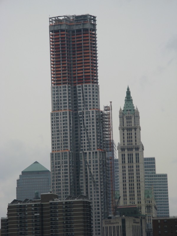 IMG_2890a - der naechste Tower entsteht.jpg